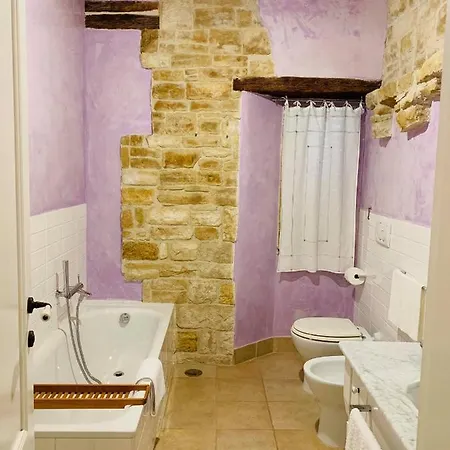 Marnudd Bed & Breakfast *
