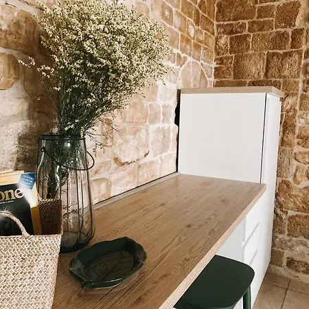 Marnudd Bed and breakfast