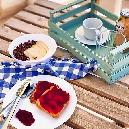 Marnudd Bed & Breakfast 4*