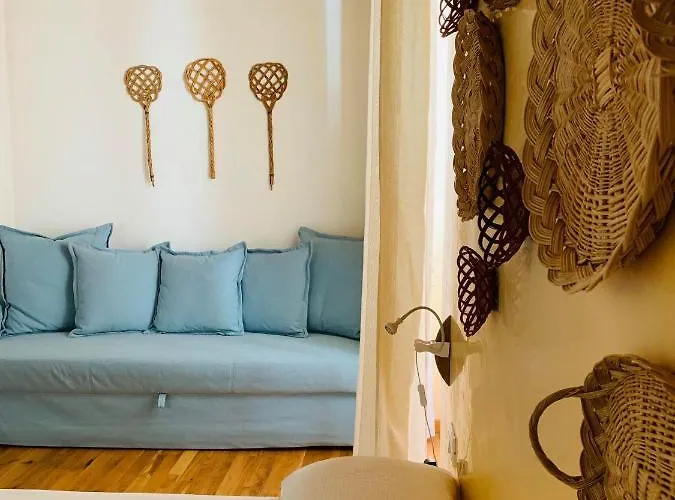 Marnudd לינה וארוחת בוקר 4*